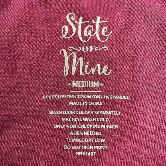 STATE of Mine maroon long sleeve tee with gold lettering. Thankful. Size‎ medium - Picture 9 of 9